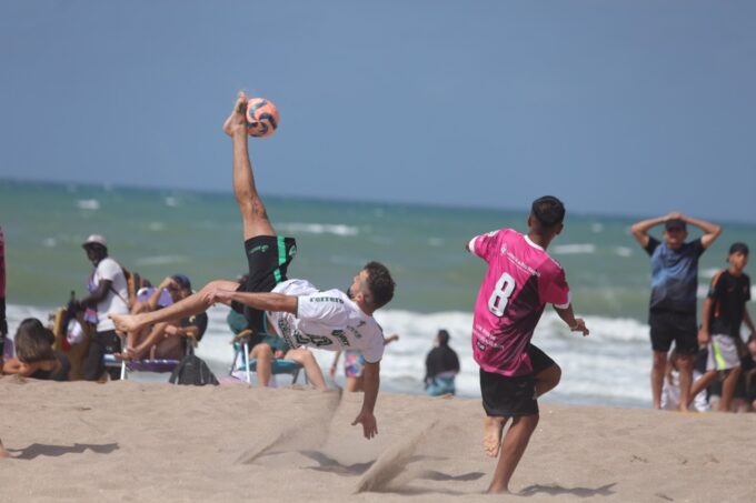 Llorenç Gómez Ituzaingó chilena Copa del Golfo